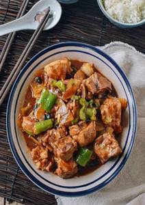 Chicken With Smoke Chilli Sauce