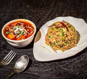 Veg Fried Rice + Chilly Paneer