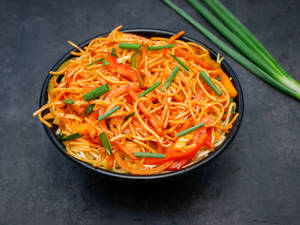 Veg Schezwan Noodles