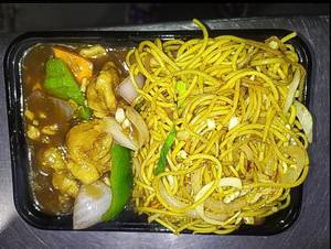 Chicken Manchurian Noodle Box  (750gm )