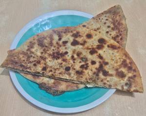 Hara Matar Paratha
