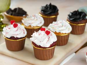 Assorted Cupcakes - 6 Pc