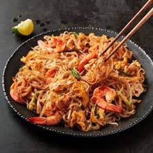 Prawn schezwan fried noodles
