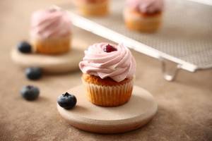 Blueberry Cupcakes (mini) 2 Pc