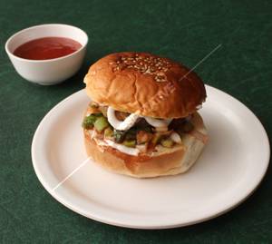 Aloo tikki burger