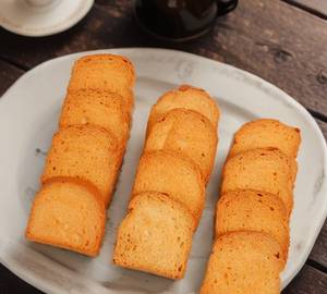 Rusk toast