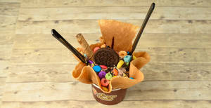 Vanilla with Oreo Cookies Sundae