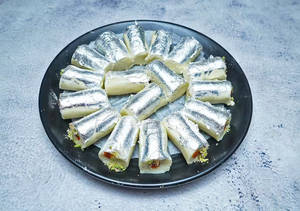 Kaju Roll
