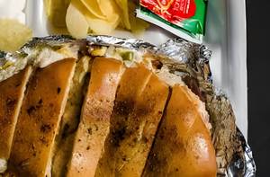 Tandoori Chicken Garlic Bread