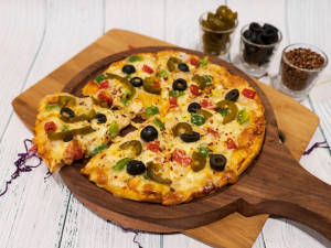 Capsicum and olives pizza[7 inches]