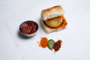 Schezwan Vadapav