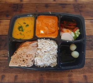 Paneer Deluxe Thali