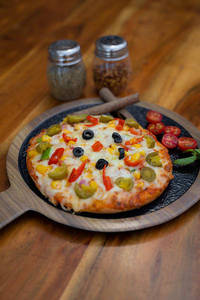 Mr Bean Pizza [9 inches]