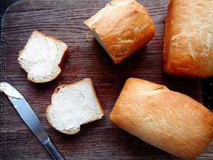 White mini bread