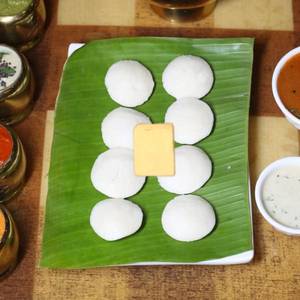 Butter Idli (140 Gm)