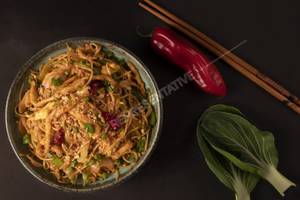 Chicken Chilli Garlic Noodles  