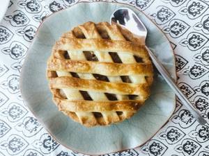 Apple Pie (Eggless)