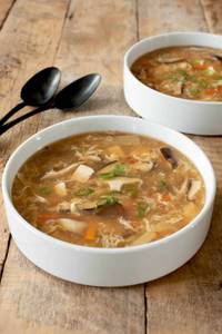 Hot & sour soup veg