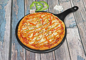 Tandoori Delight Pizza