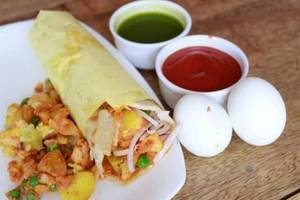 Double Egg Double Aloo Roll
