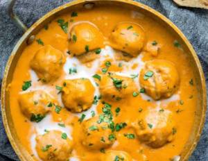 Malai Koftas (Mouth Melting Premium Paneer Dumplings In Rich Gravy]