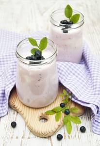 BLUEBERRY LASSI