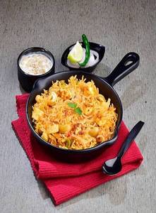 Paneer Pulao With Curd