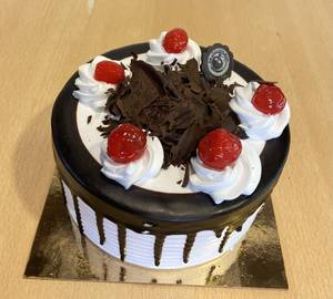 Black Forest Cake [500 Gm]