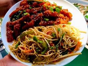 Honey Chilli Potato With Hakka Noodles
