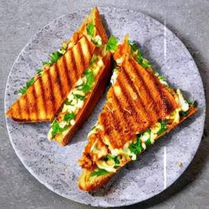 Garlic Chilli Thattai Sandwich   