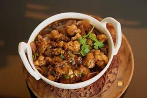 Chilly Gobhi Gravy