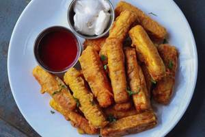 Spicy Golden Paneer Fingers