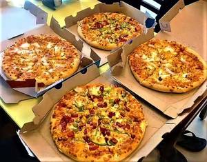 Single Topping Pizza Combo