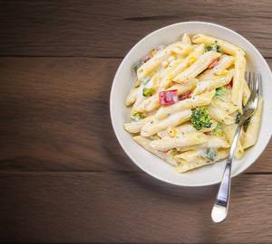 White Sauce Pasta