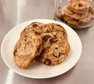 Chocolate Chip Cookie