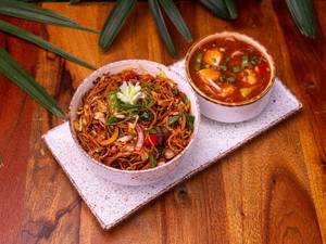 Veg Schezwan Noodle Bowl