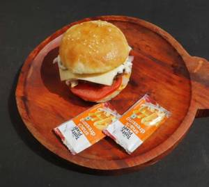 Veg cheese burger