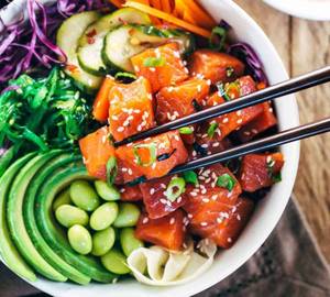 Hawaiian Salmon Poke 4.8*