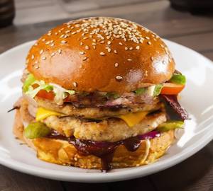 Smoked Jumbo Cheese Beef Burger