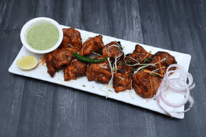 KASHMIRI & TEJA MIRCHI MURGH TIKKA 10Pcs