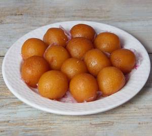 Gulab jamun