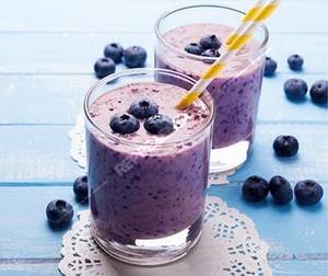 Blueberry Lassi