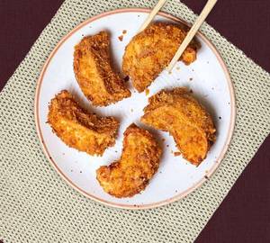 Crunchy Fried Chicken Momos [8 Pieces]
