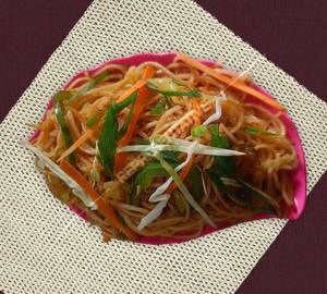 Chilli garlic noodles