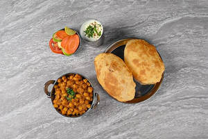 Punjabi Chole [250 Ml] With 2 Bhature