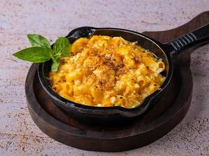 Smoke House Truffled Mac & Cheese