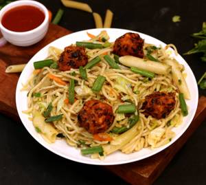 Veg Manchurian Noodles