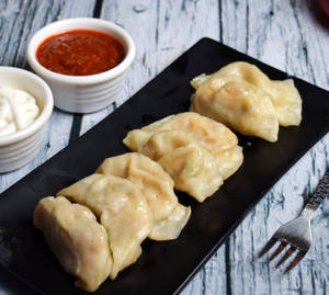 Paneer Momos