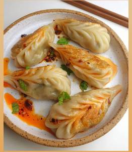 Chicken Steamed Momos [ 6 Pieces]