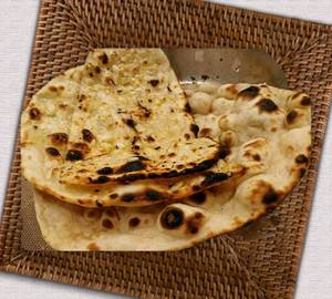 Tandoori Naan ( 1 Pc )